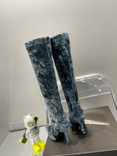Load image into Gallery viewer, YSL  Talia Boots In Velvet
