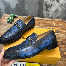 Load image into Gallery viewer, Louis Vuitton Loafer
