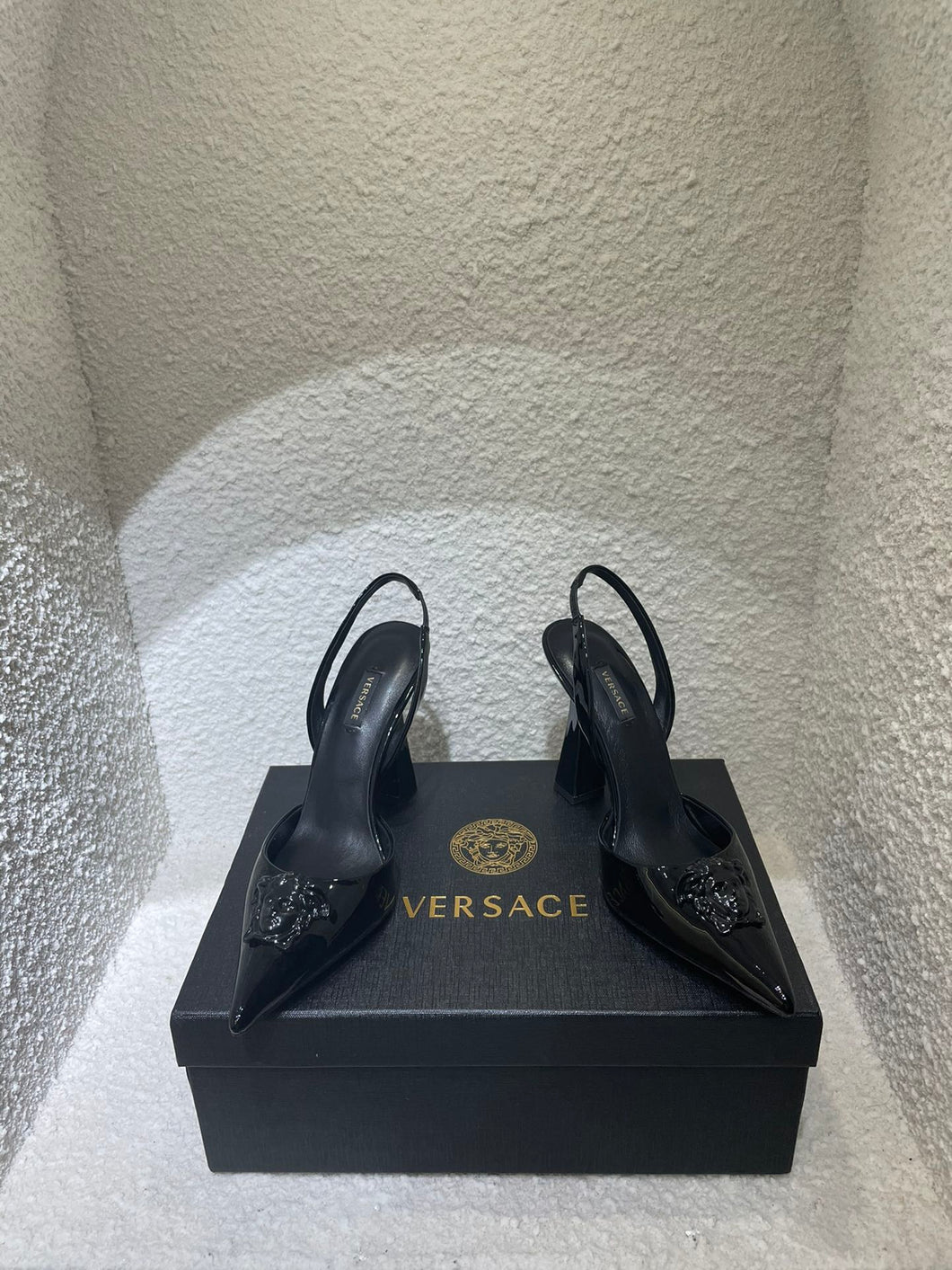 Versace La Medusa Slingback Pumps