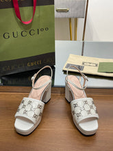 Load image into Gallery viewer, Gucci Interlocking G  Studs Sandal
