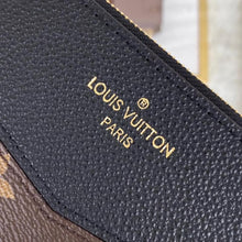 Load image into Gallery viewer, Louis Vuitton Daily Pouch
