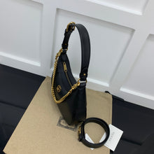 Load image into Gallery viewer, Gucci  Aphrodite Small shoulder Bag
