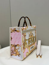 Load image into Gallery viewer, Fendi Sunshine Shopper Meduim Bag
