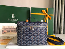 Load image into Gallery viewer, Goyard Muse Vanity Case Bag
