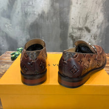 Load image into Gallery viewer, Louis Vuitton Loafer
