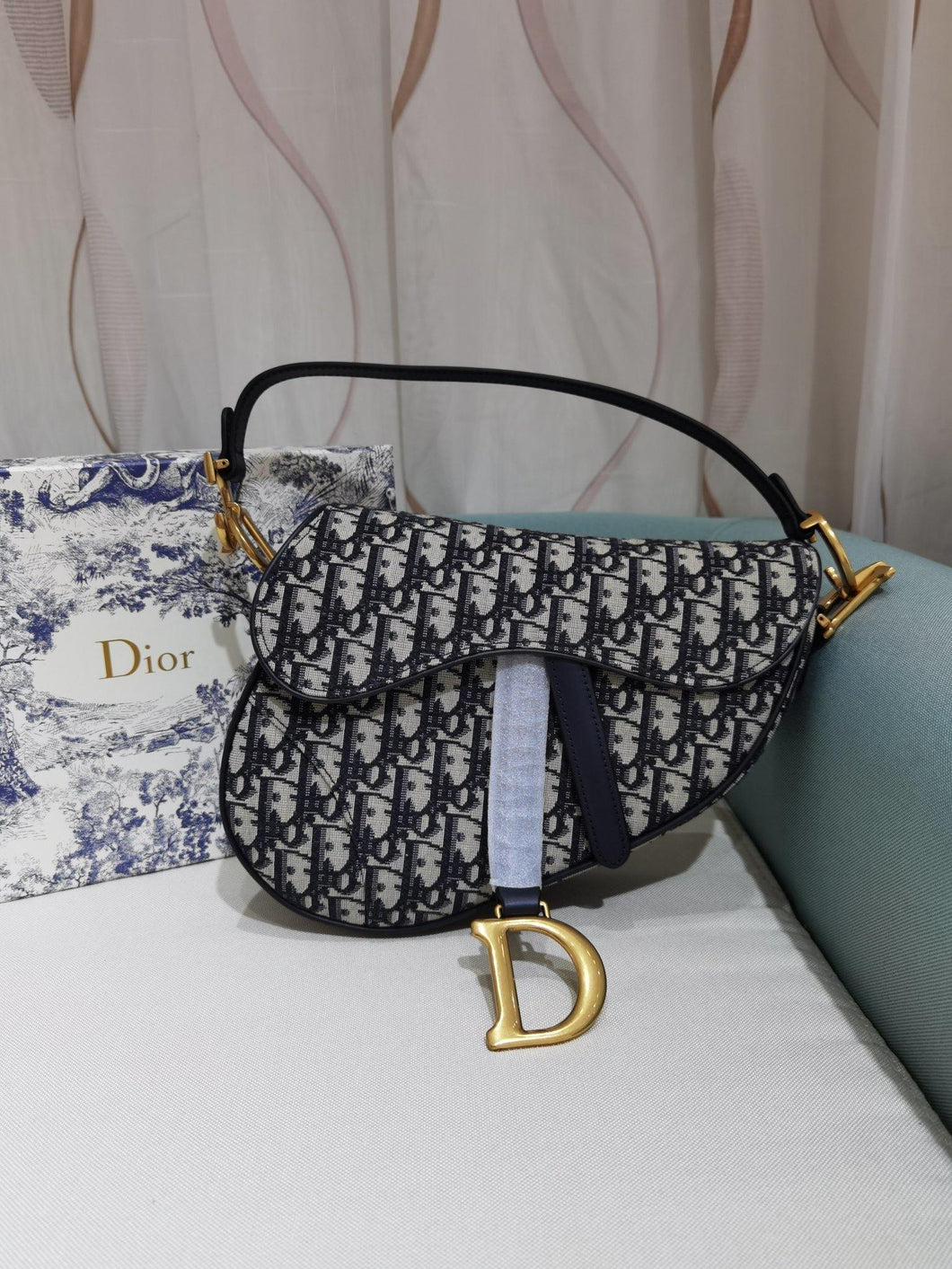 Christian Dior Saddle Bag - LUXURY KLOZETT