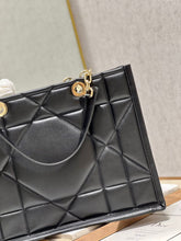 Load image into Gallery viewer, Christian Dior Medium Dior Essential Tote Bag
