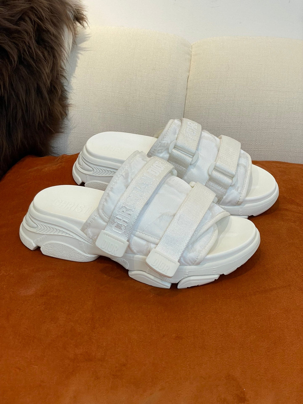 Christian Dior D Wander Slides