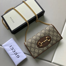 Load image into Gallery viewer, Gucci Horsebit 1955 Chain Wallet
