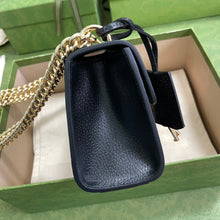 Load image into Gallery viewer, Gucci Padlock Small Shoulder Bag
