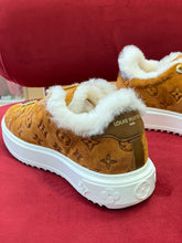 Load image into Gallery viewer, Louis Vuitton Time Out Sneakers
