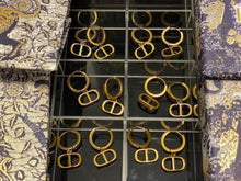 Load image into Gallery viewer, Dior Earrings - LUXURY KLOZETT
