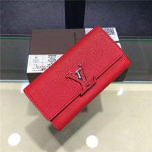 Load image into Gallery viewer, Louis Vuitton Capucines Wallet
