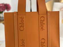 Load image into Gallery viewer, Chloe Medium Woody Bag
