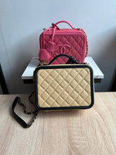 Load image into Gallery viewer, Chanel Caivar Filigree Vanity  Bag
