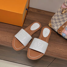 Load image into Gallery viewer, Louis Vuitton Lock it flat Mule
