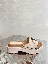 Load image into Gallery viewer, Christian Dior Diorquake Strap Slide
