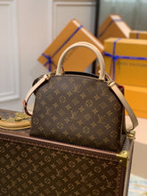 Load image into Gallery viewer, Louis Vuitton Petit Palais Bag
