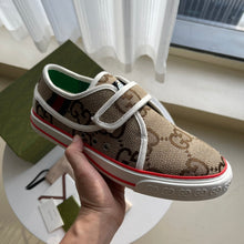 Load image into Gallery viewer, Gucci Women Tennis 1977  Sneakers
