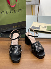Load image into Gallery viewer, Gucci Interlocking G  Studs Sandal

