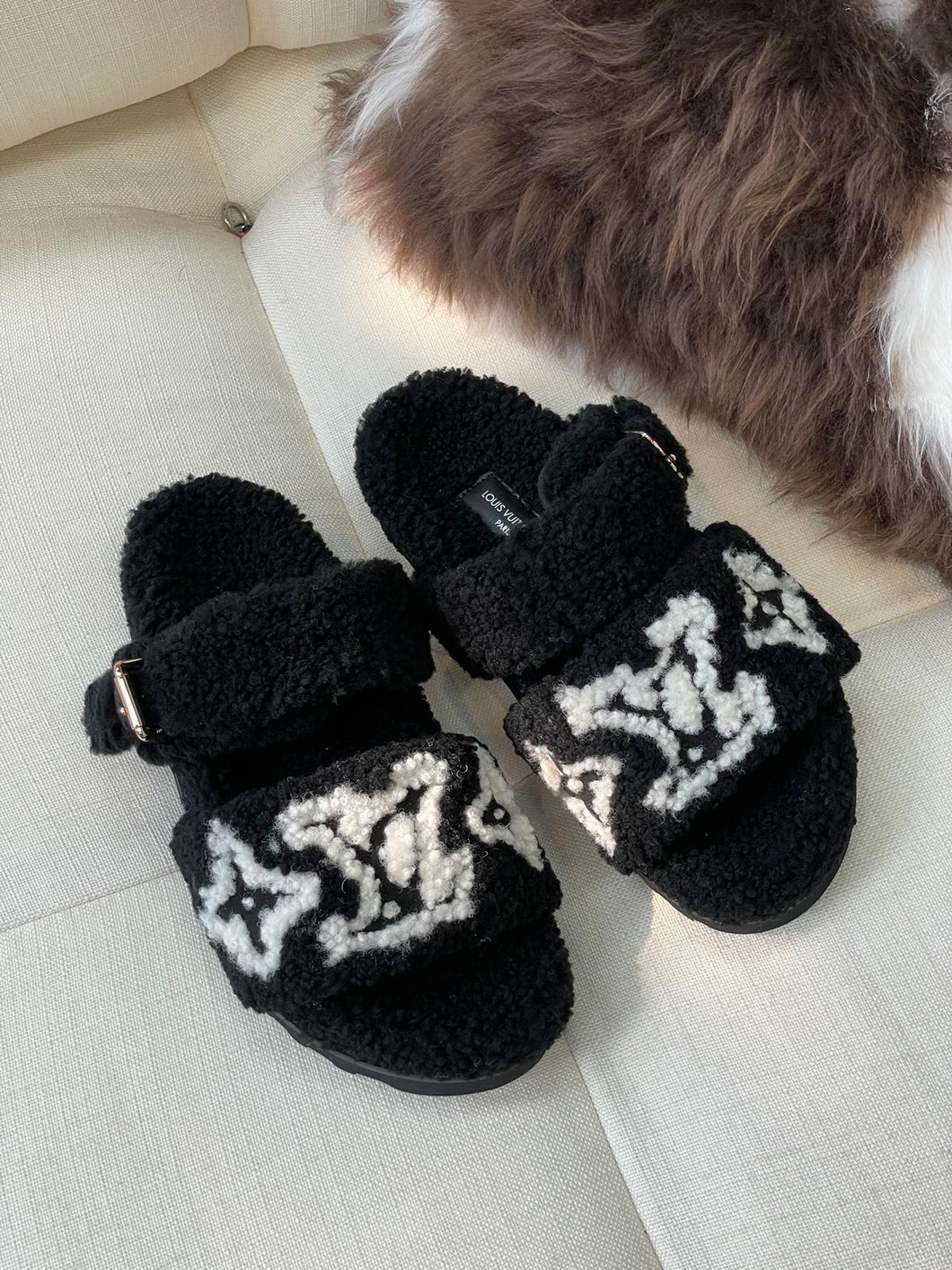 Louis Vuitton Paseo Flat Comfort  Mule