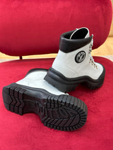Load image into Gallery viewer, Louis Vuitton Ruby Flat Ranger Boots
