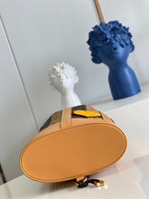 Load image into Gallery viewer, Louis Vuitton Randonee Messenger
