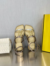 Load image into Gallery viewer, Fendi O&#39;Lock Sandals
