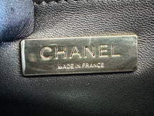 Load image into Gallery viewer, Chanel Vanity Case Bag
