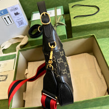 Load image into Gallery viewer, Gucci Jackie 1961 Small Shoulder Bag
