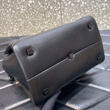 Load image into Gallery viewer, Valentino One Stud Small Bag
