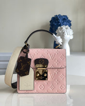 Load image into Gallery viewer, Louis Vuitton Spring Street Bag
