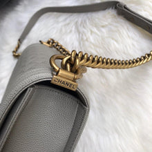 Load image into Gallery viewer, Chanel Boy Handbag - LUXURY KLOZETT
