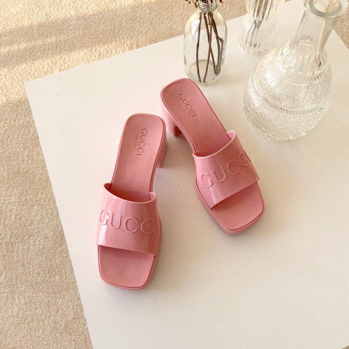 Gucci Rubber Slide Sandal - LUXURY KLOZETT