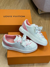 Load image into Gallery viewer, Louis Vuitton Time Out Sneakers
