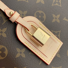 Load image into Gallery viewer, Louis Vuitton Petit Palais Bag
