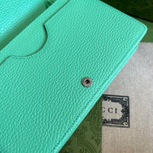 Load image into Gallery viewer, Gucci GG Marmont Mini Chain Bag
