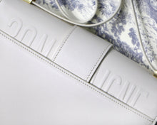 Load image into Gallery viewer, Christian Dior 30 Montaigne Bag
