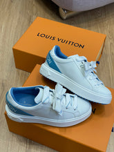 Load image into Gallery viewer, Louis Vuitton Time Out Sneakers

