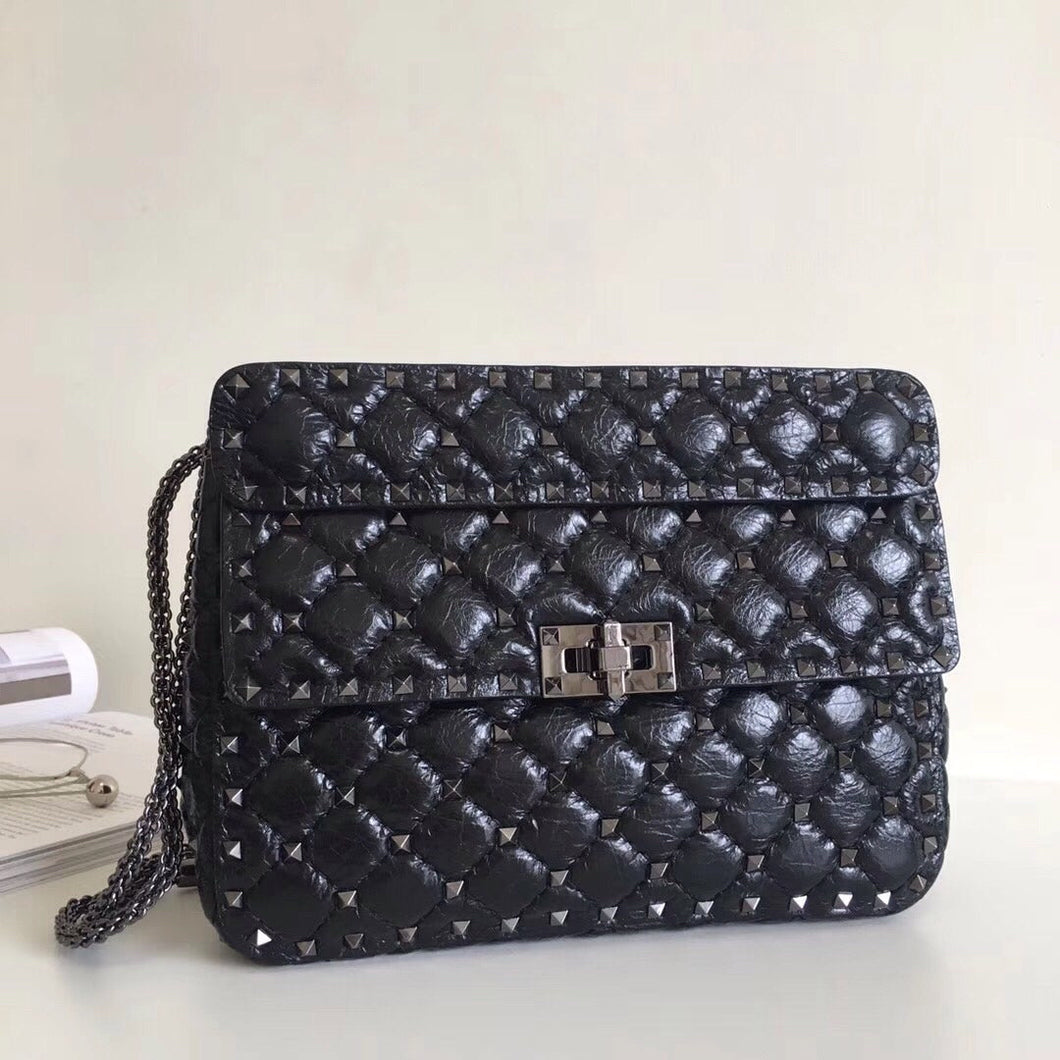 Valentino Garavani  Rockstud Spike Medium  Bag