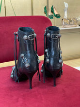 Load image into Gallery viewer, Balenciaga Cagole 90MM Bootie
