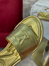 Load image into Gallery viewer, Louis Vuitton Magnetic Flat Mule

