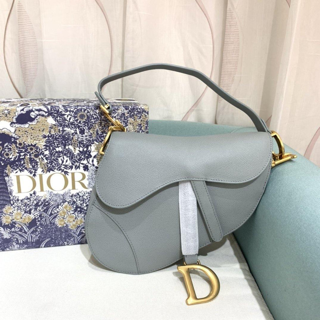 Christian Dior Saddle Bag - LUXURY KLOZETT