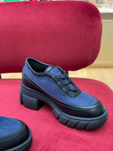 Load image into Gallery viewer, Gucci Women  Lug Sole interlocking G  Loafer
