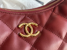 Load image into Gallery viewer, Chanel Maxi Hobo Bag
