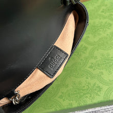 Load image into Gallery viewer, Gucci Marmont Belt Bag
