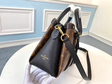 Load image into Gallery viewer, Louis Vuitton Soufflot BB Bag
