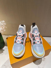 Load image into Gallery viewer, Louis Vuitton Archlight Sneaker
