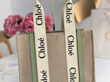 Load image into Gallery viewer, Chloe Medium Woody Bag

