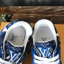 Load image into Gallery viewer, Louis Vuitton Trainer Sneakers
